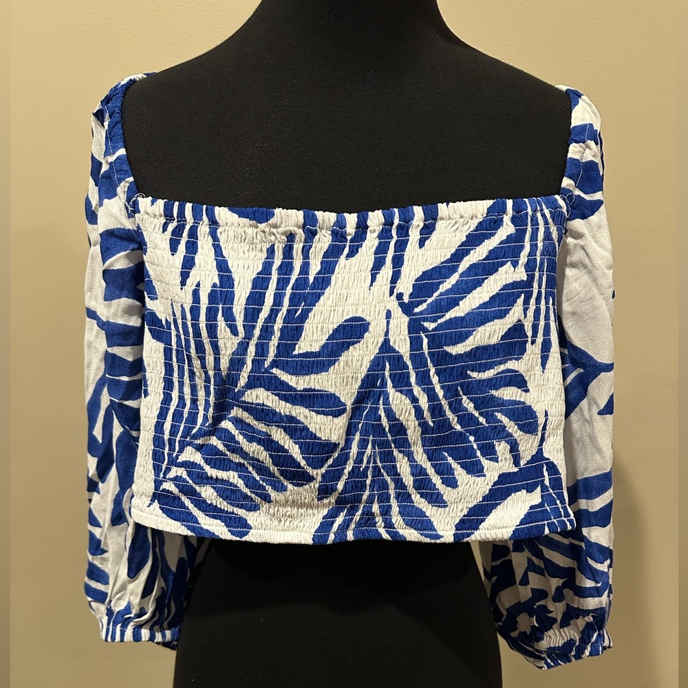 H&M Blue and White Puff Sleeve Crop Blouse